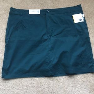 Hunter green size 20 Croft & Barrow Skort